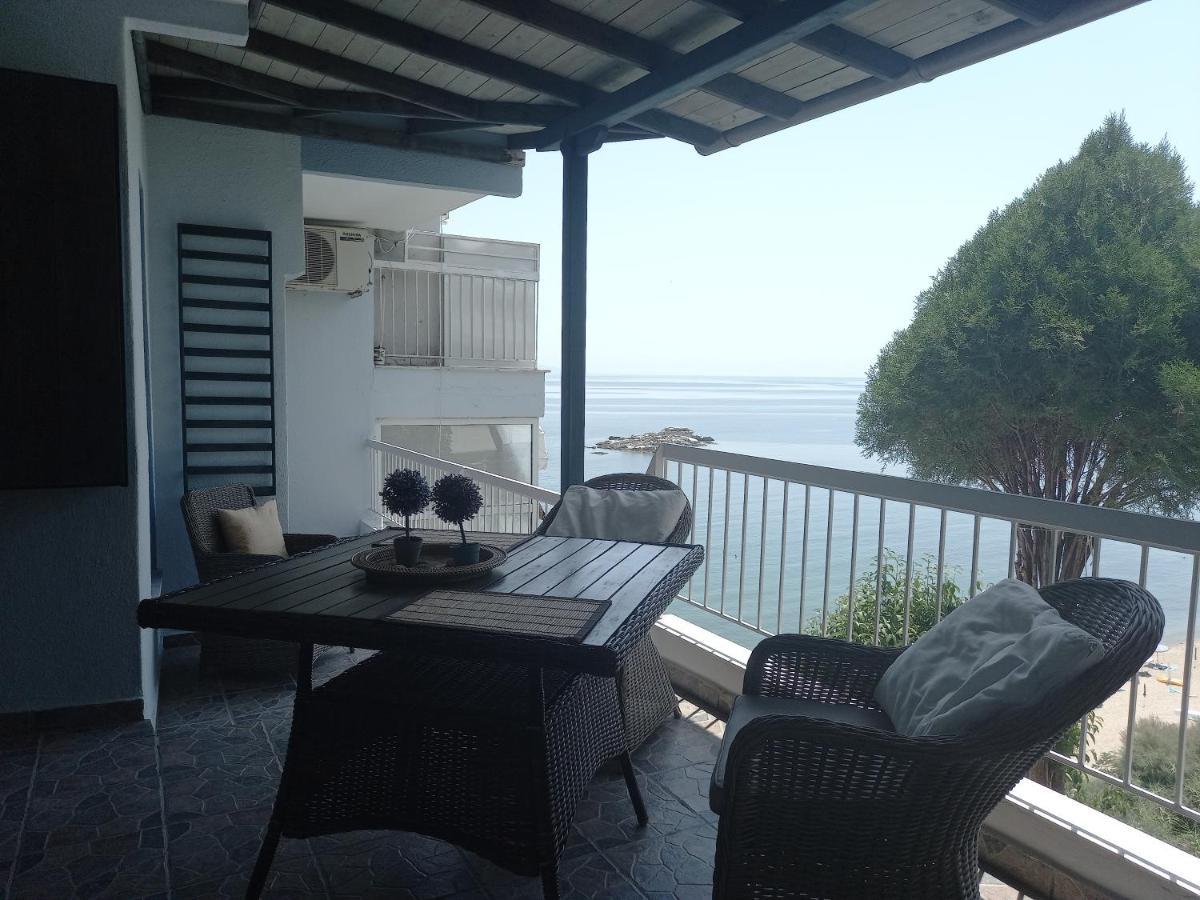 Balcony By The Sea Apartment Palaiontsiflikion Luaran gambar