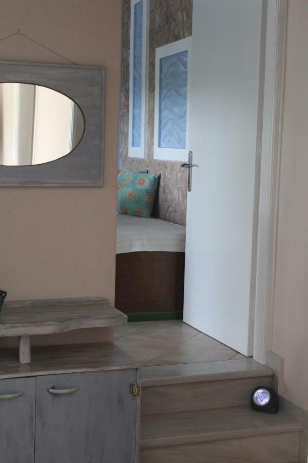 Balcony By The Sea Apartment Palaiontsiflikion Luaran gambar